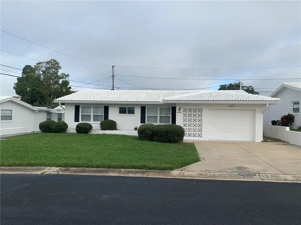14071 95th Ave, Seminole, FL 33776