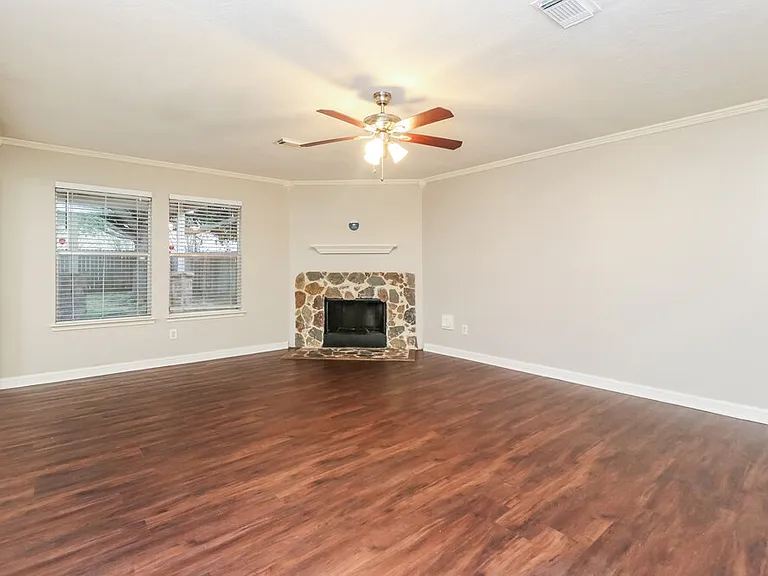 11710 Sandy Stream Dr — Photo 5