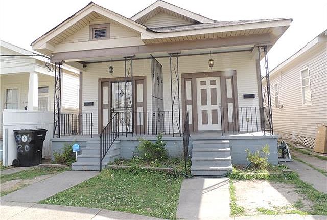 1st image of 8622 Apricot St