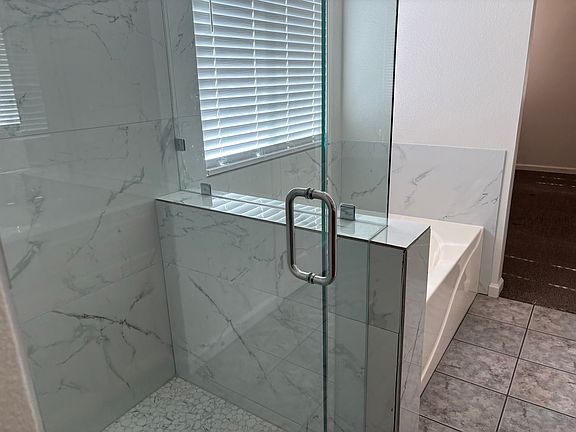 5th image of 1594 Sierra Creek Dr