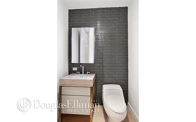 Rented by Douglas Elliman | media 26