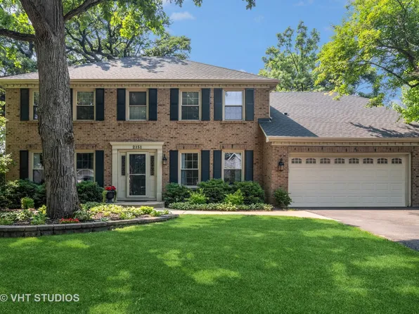 2151 Riverlea Cir, Naperville, IL 60565
