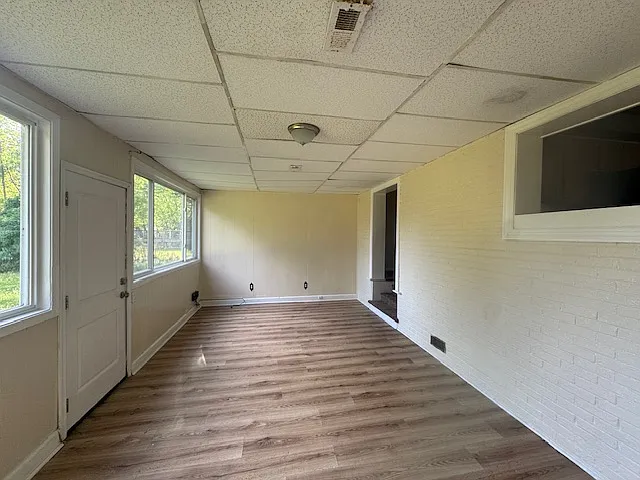 3 bed, 1366 sqft, $1,850 — Photo 2