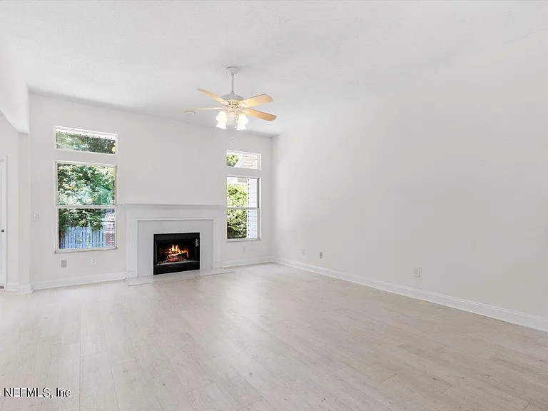 1722 Branch Vine Dr W — Photo 7