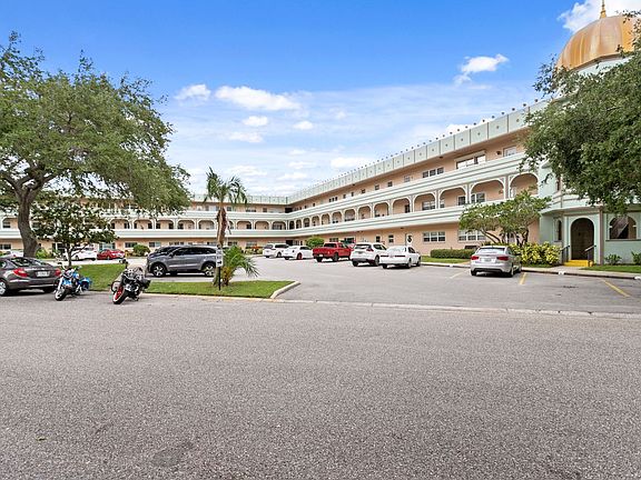 3rd image of 2287 Philippine Dr APT 51