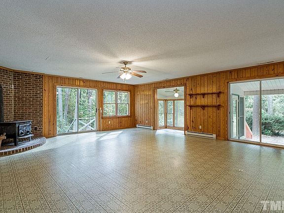 4th image of 198 Daffodil Ln