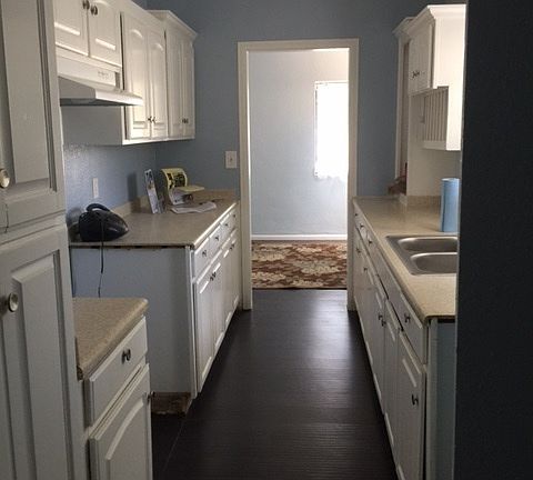 5th image of 2708 N East St