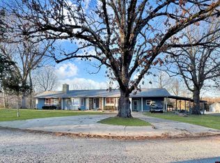 114 Robinson Loop, Mountain Home, AR 72653