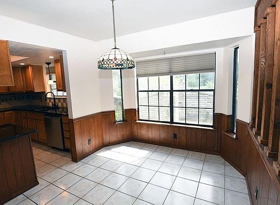 2nd image of 302 Arroyo Vista Dr