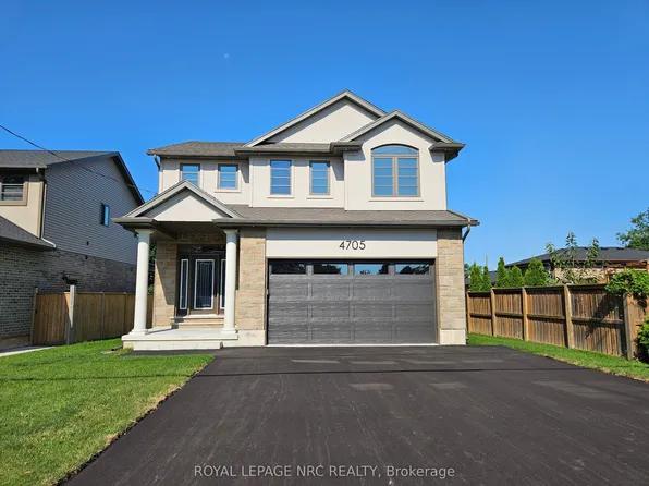 4705 Lee Ave, Niagara Falls, ON L2H 1M7