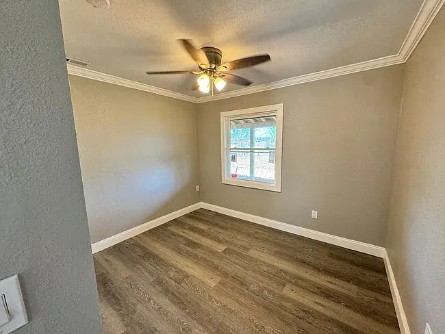 2726 Highland Cir #2 — Photo 4