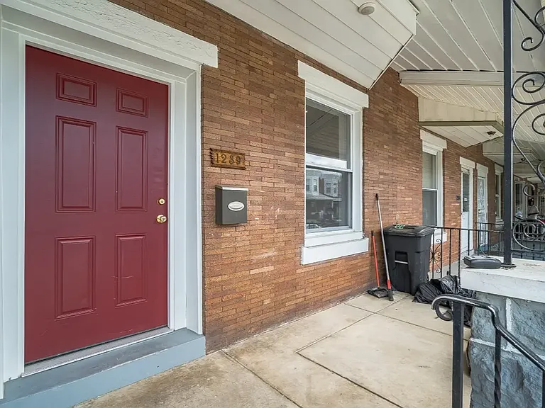 1239 N Frazier St #1 — Photo 4
