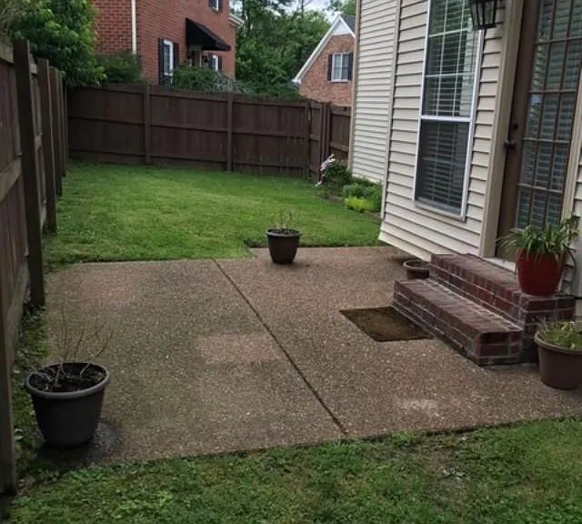 Patio
This has been pressure washed and sealed since this photo was taken.