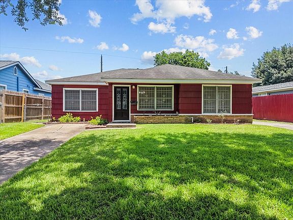 3rd image of 7527 Vista Verde St