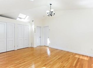 43 Kendall Rd, Newton, MA 02459