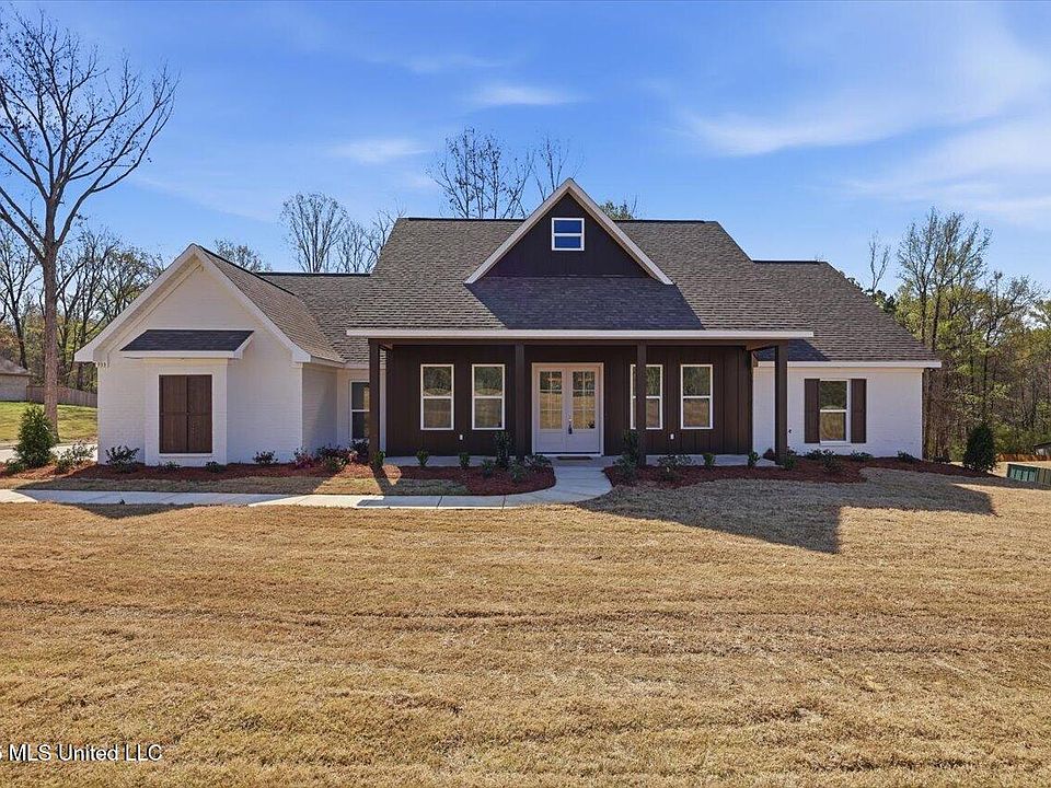 1st image of 933 Mullican Rd