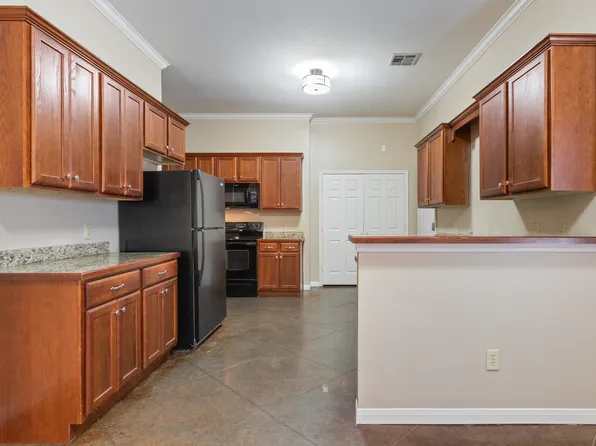 312 Wagon Wheel Cir, Waco, TX 76706