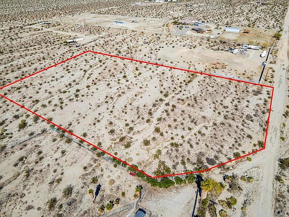 4th image of 1 Rudderow Ln