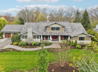 598 Rockefeller Rd, Lake Forest, IL 60045