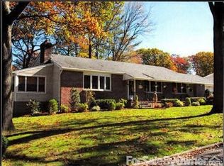 10 Morningside Cir, Little Falls, NJ 07424