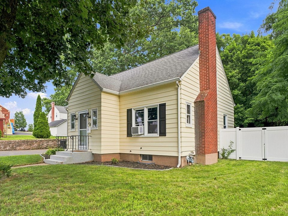 1st image of 15 Liberty Street