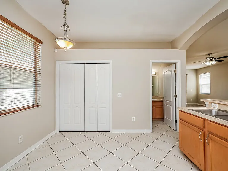 908 Larwood Pine Dr — Photo 8
