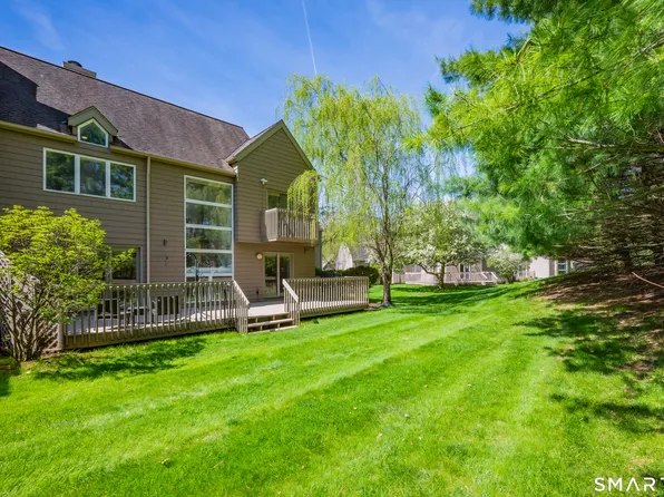 72 Timberwood Road #72, West Hartford, CT 06117