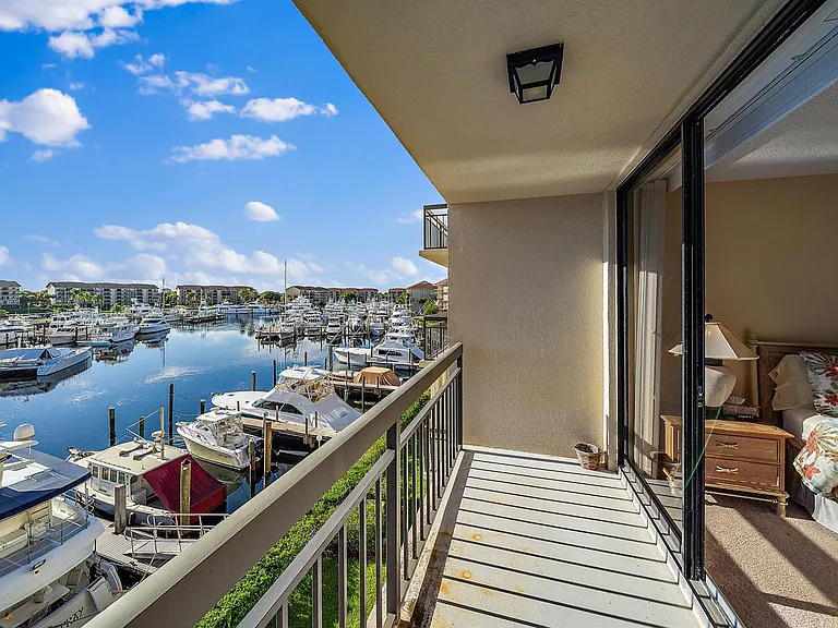 2601 Marina Isle Way #402 — Photo 15