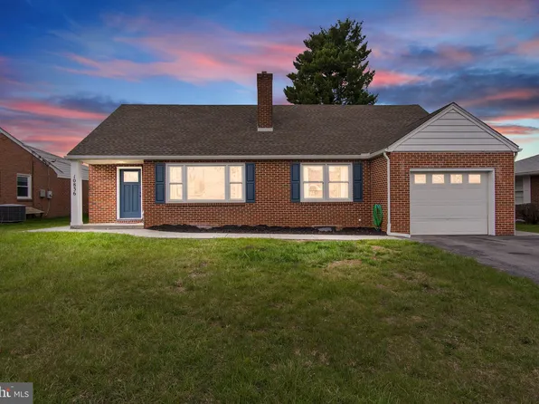 10836 Allen Ave, Hagerstown, MD 21740