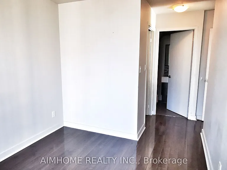 126 Simcoe St #1708 — Photo 7
