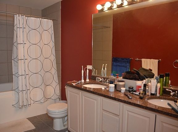 3rd image of 1645 W Ohio St #519