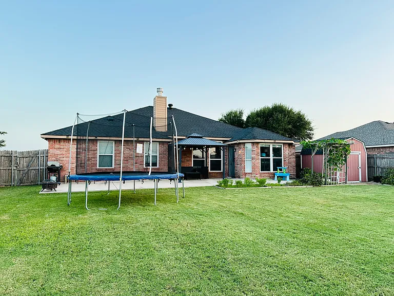 203 Cloudcroft Dr — Photo 6