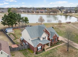 1808 Marcia Louise Dr, Southaven, MS 38672