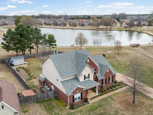 1808 Marcia Louise Dr, Southaven, MS 38672