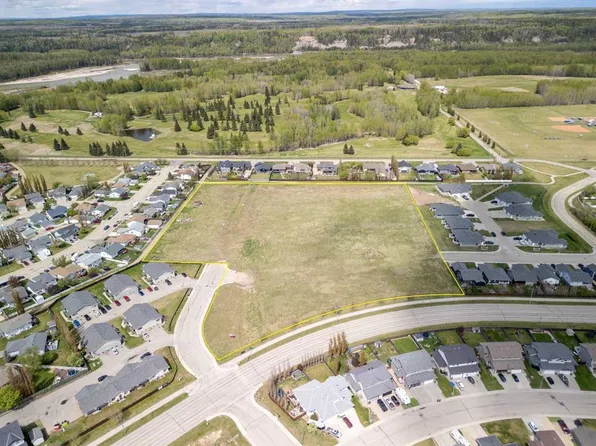 Ptnw 36 59 12 W5th Mink Crk, Whitecourt, AB T7S 1H5