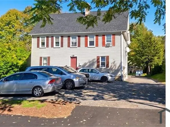 220 Weir St APT 1, Taunton, MA 02780