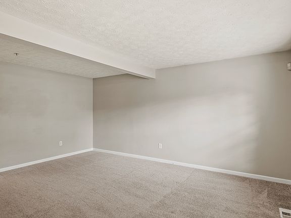 Living Room (alt view)
