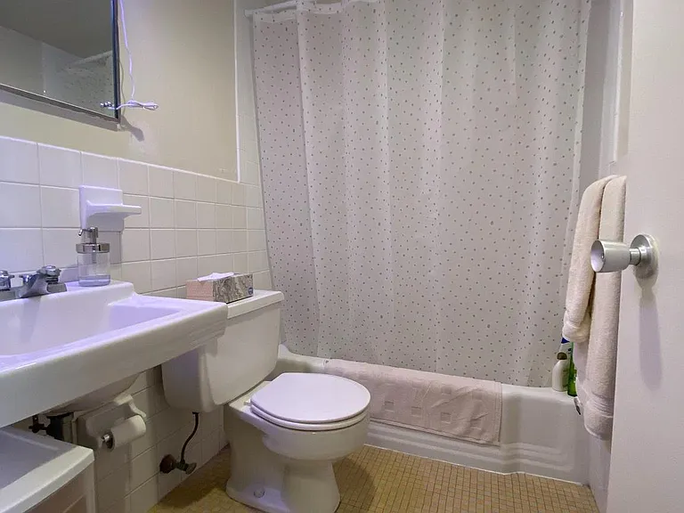 224 W Rittenhouse Sq #30-1008 — Photo 6
