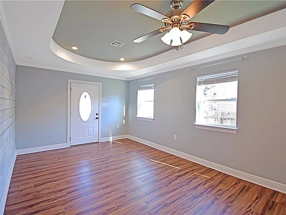 4th image of 1307 Moisant St