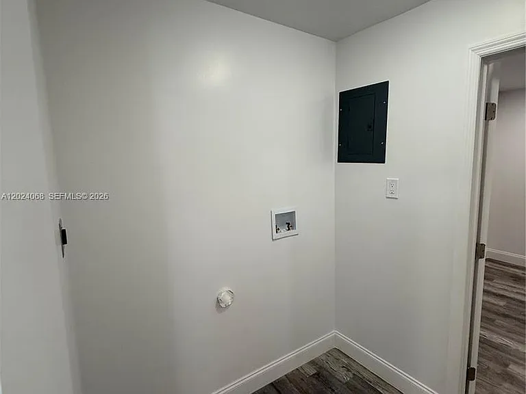 2161 NW 26th Ave #0 — Photo 6
