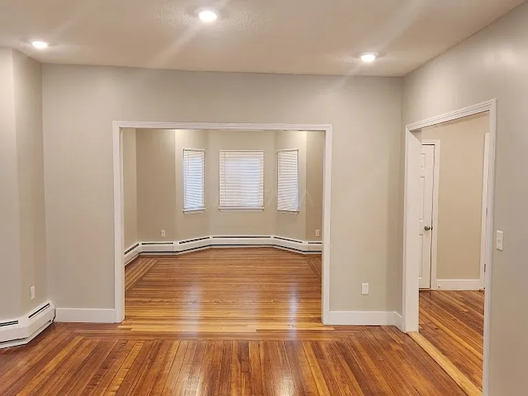 53 Albion St #1 — Photo 12