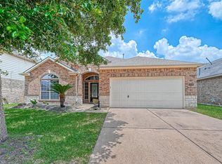 17234 Mossbriar Ln, Houston, TX 77095