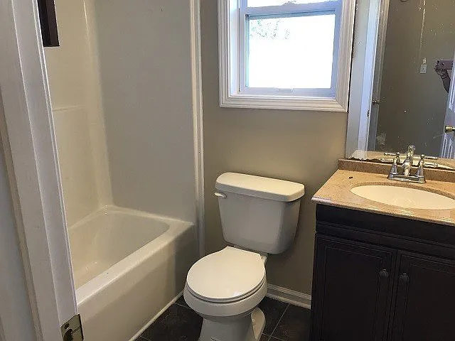 1771 Cherry Point Ct — Photo 4