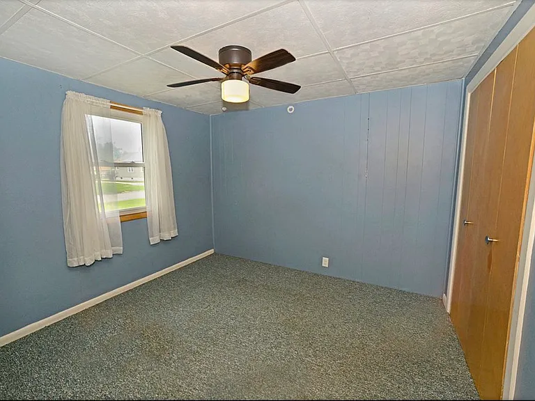 1105 W Lafayette St — Photo 12