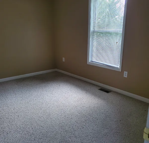 770 Riverland Rd SE #A — Photo 4