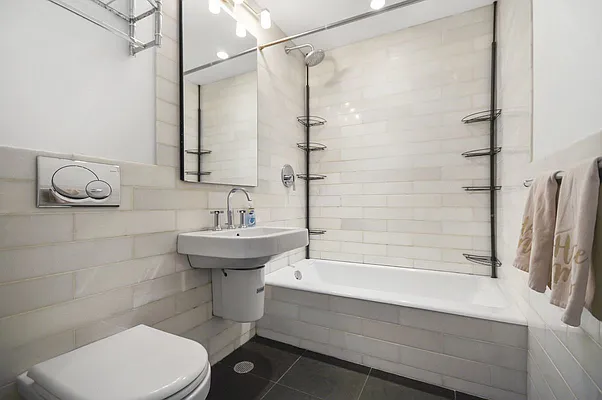 Rented by Compass | media 18