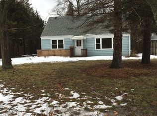 3201 Springdale Ave, Glenview, IL 60025