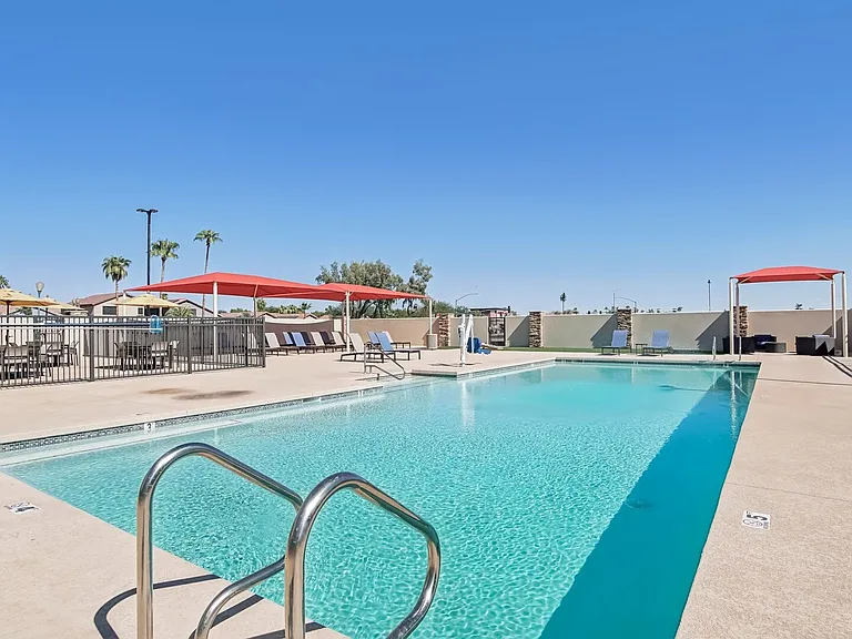 Springs at Stadium Village — Photo 39