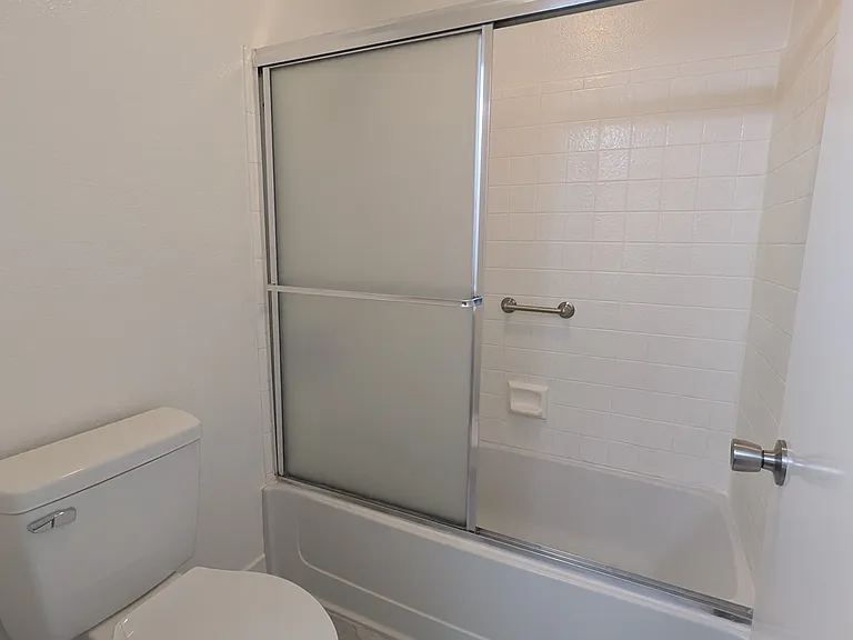 1573 Thornbriar Dr — Photo 10