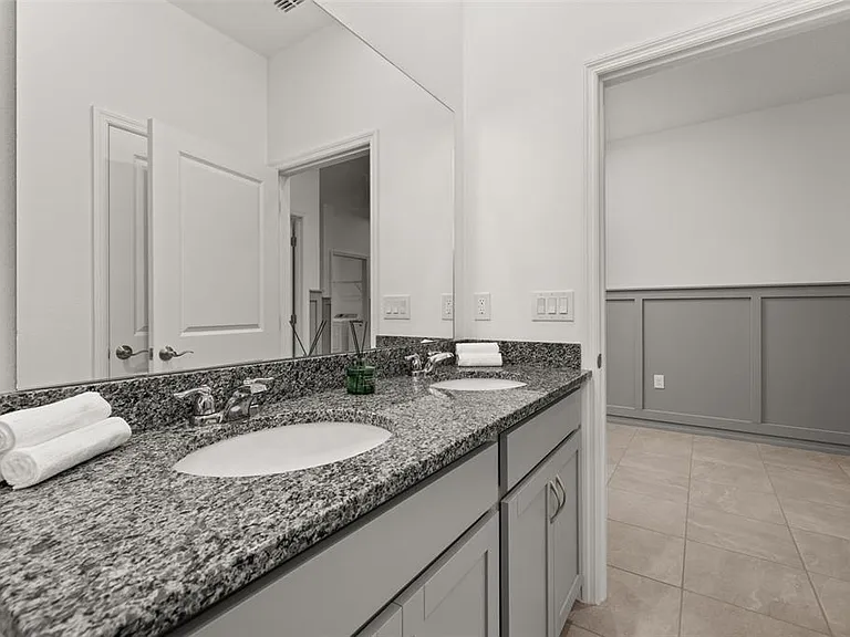 1123 Patriot Loop — Photo 28